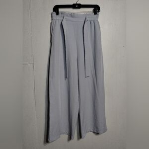 M & W Collection Light Blue Wide-Leg Pants Size (M)